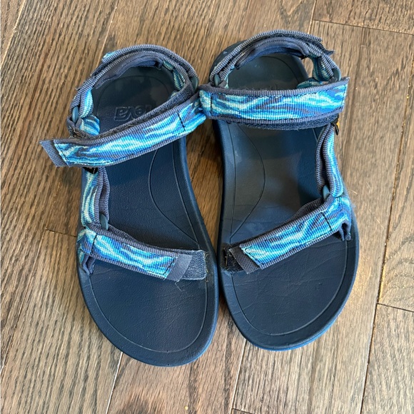 Teva Blue Sandals - Picture 1 of 3